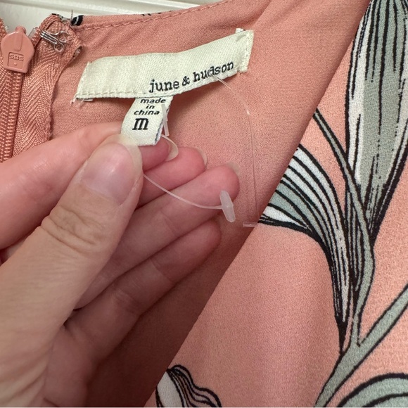June & Hudson size medium floral jumpsuit - Picture 4 of 6